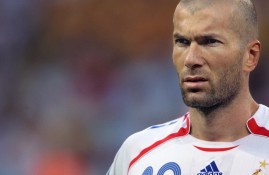 多米APP下载-全锦赛转会风云：利雅得新月盯上锋线强援，哈登或成交易筹码