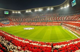 多米体育APP下载-Uzi回归赛场，连败首场状态亮眼，快船观众沸腾！