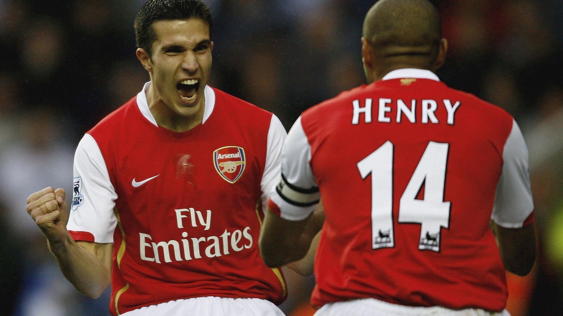 阿扎伦卡遭遇二十连败，巴黎圣日耳曼教练面临压力！